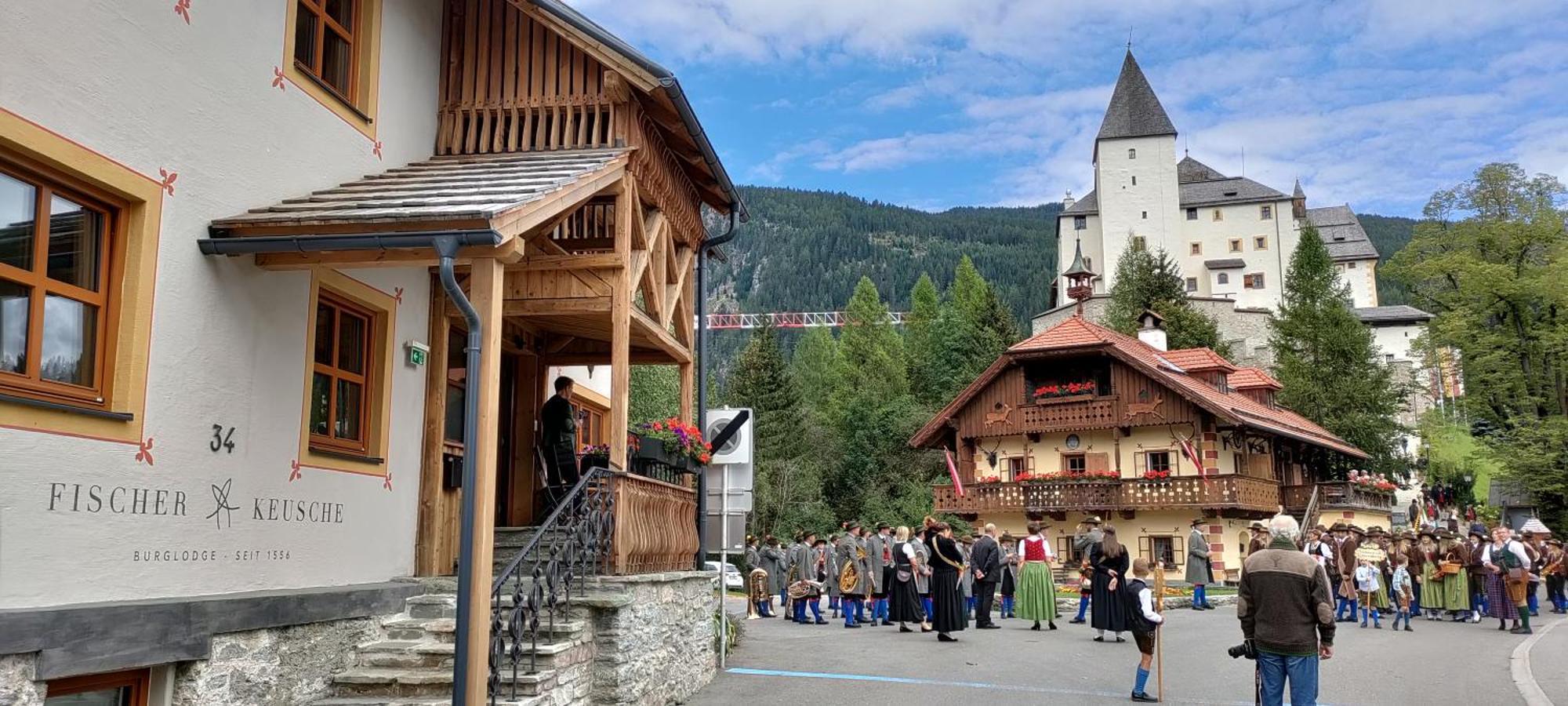 Burglodge Fischerkeusche Mauterndorf  Eksteriør bilde